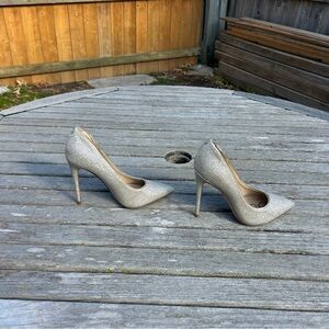 Sam Edelman DANNA POINTED TOE‎ HEELS size 4 silver sparkle